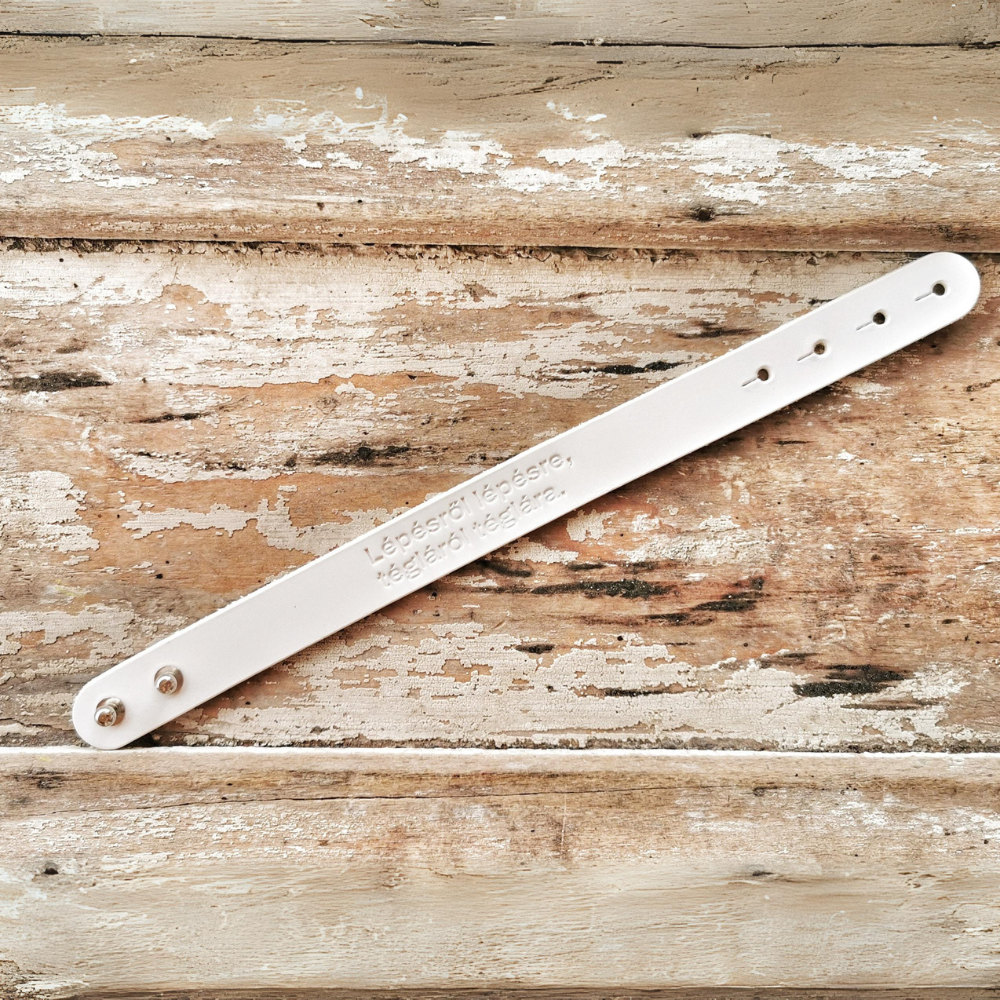 TISZA bőr karkötő - Lépésről lépésre